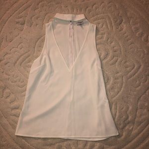 Sleeveless blouse.
